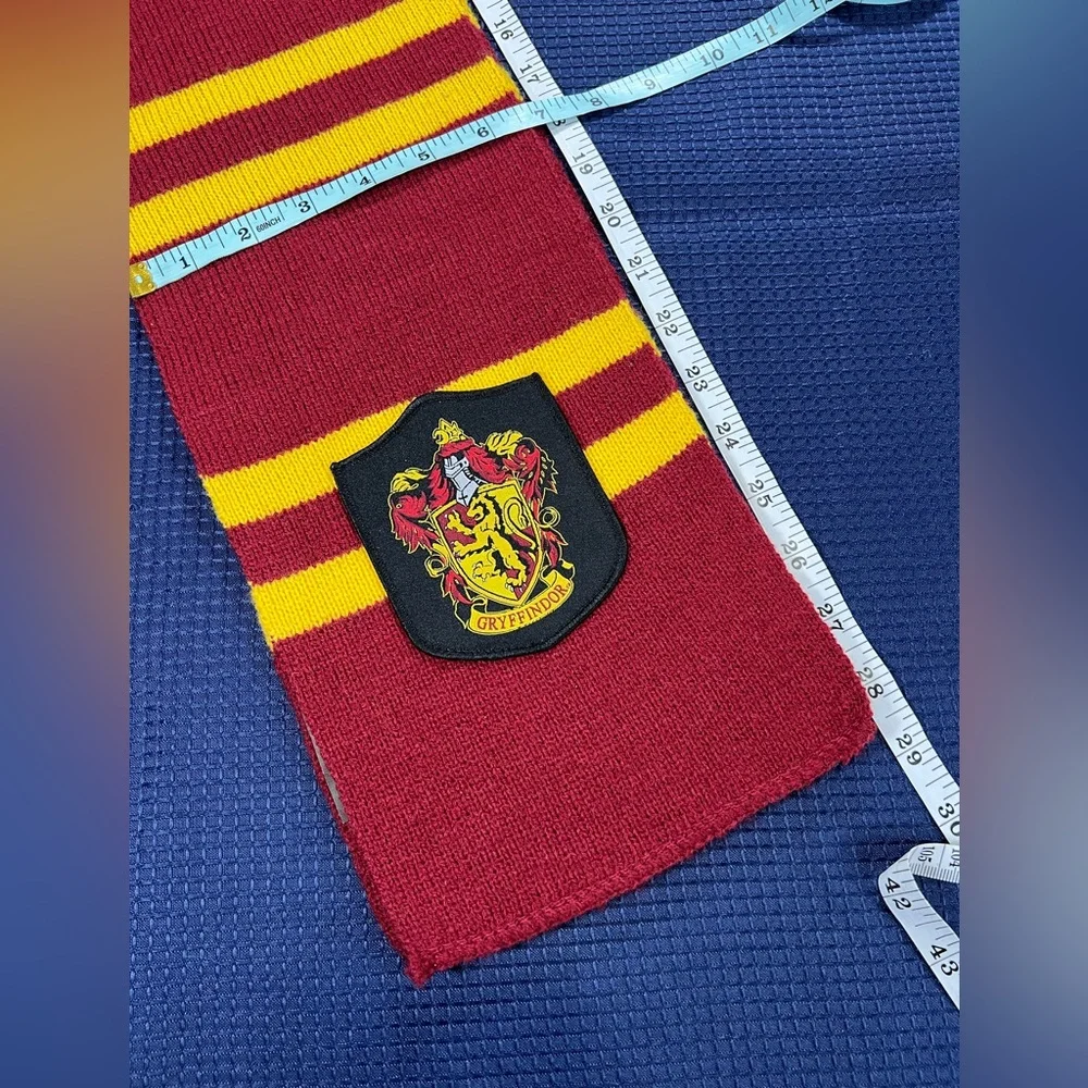 Harry Potter Gryffindor Scarlett and Gold Scarf 🧣